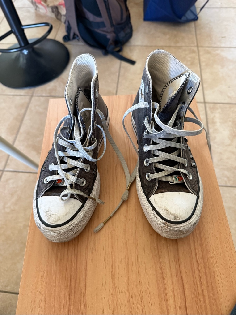 Converse Kids High-Top Sneakers in Gray and White
